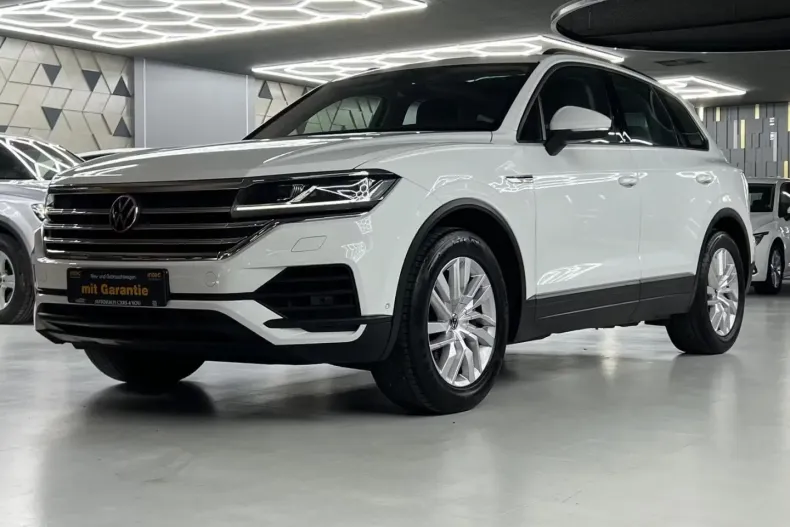 Volkswagen Touareg din 2022 cu 89.000 km - oferta VOL183680 - foto 1