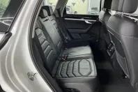 Volkswagen Touareg din 2022 cu 89.000 km - oferta VOL183680 - foto 20