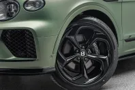 Bentley Bentayga din 2025 cu 17.600 km - oferta BEN183683 - foto 7