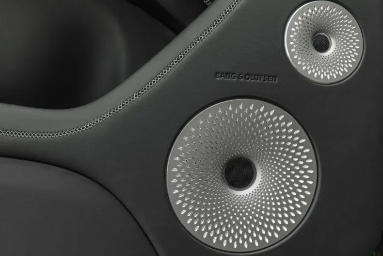 Bentley Bentayga din 2025 cu 17.600 km - oferta BEN183683 - foto 10