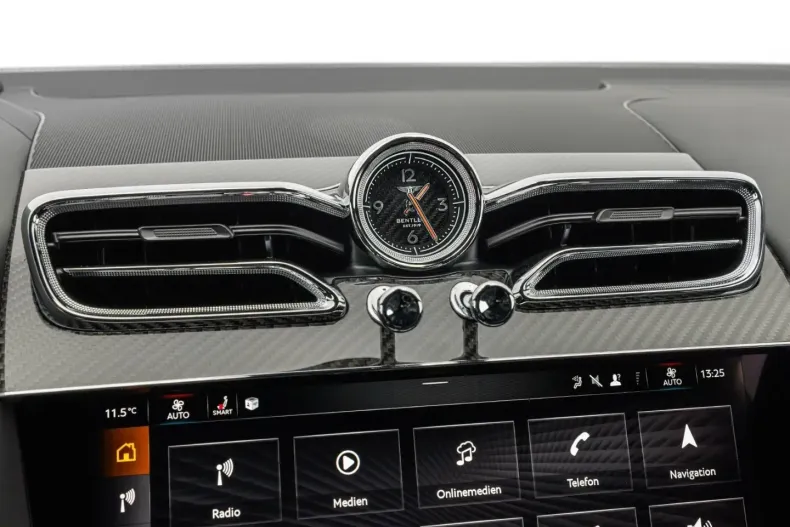 Bentley Bentayga din 2025 cu 17.600 km - oferta BEN183683 - foto 19