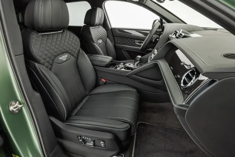 Bentley Bentayga din 2025 cu 17.600 km - oferta BEN183683 - foto 21