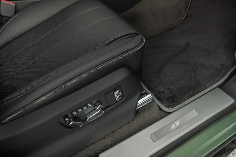 Bentley Bentayga din 2025 cu 17.600 km - oferta BEN183683 - foto 23