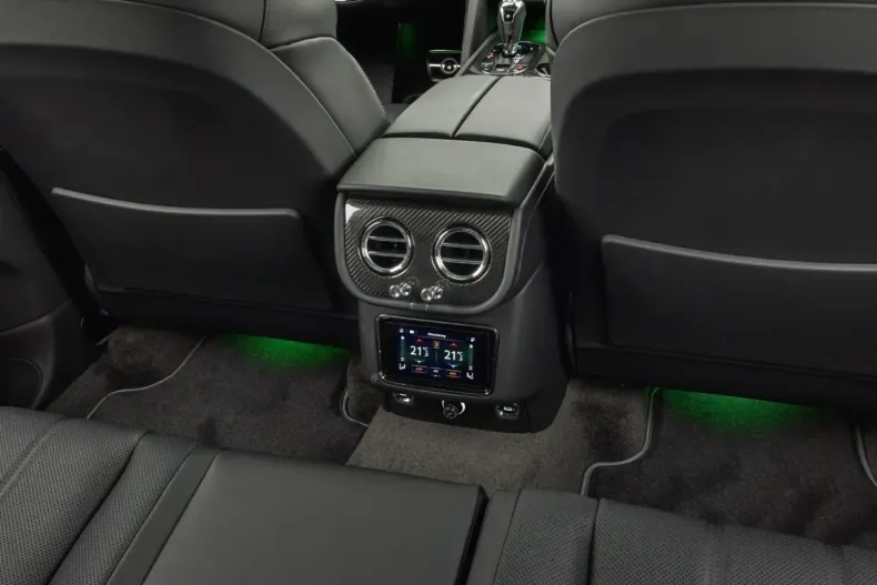 Bentley Bentayga din 2025 cu 17.600 km - oferta BEN183683 - foto 28