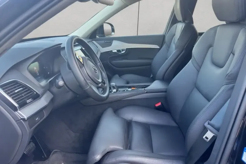 Volvo XC90 din 2024 cu 29.846 km - oferta VOL183685 - foto 7