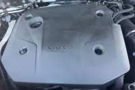 Volvo XC90 din 2024 cu 29.846 km - oferta VOL183685 - foto 14