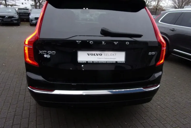 Volvo XC90 din 2022 cu 39.800 km - oferta VOL183687 - foto 6