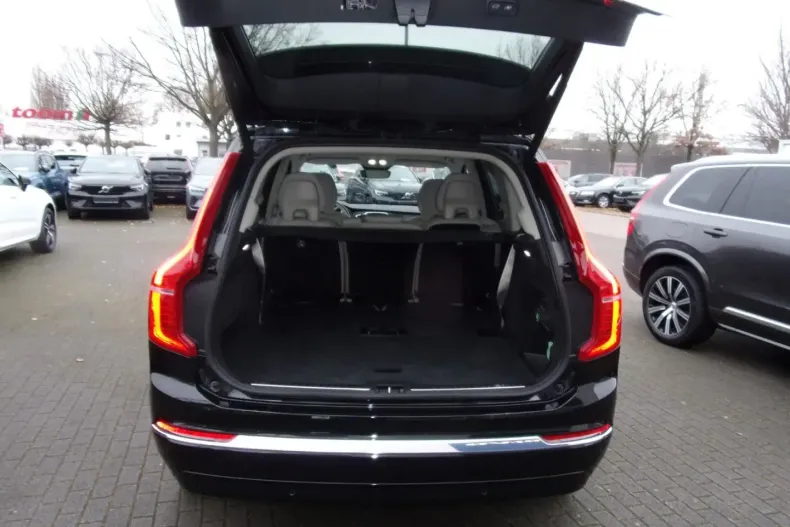 Volvo XC90 din 2022 cu 39.800 km - oferta VOL183687 - foto 7