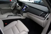 Volvo XC90 din 2022 cu 39.800 km - oferta VOL183687 - foto 11