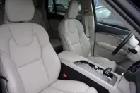 Volvo XC90 din 2022 cu 39.800 km - oferta VOL183687 - foto 12