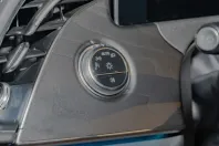 Mercedes-Benz E 200 (Clasa E) din 2025 cu 9.496 km - oferta MER183688 - foto 11