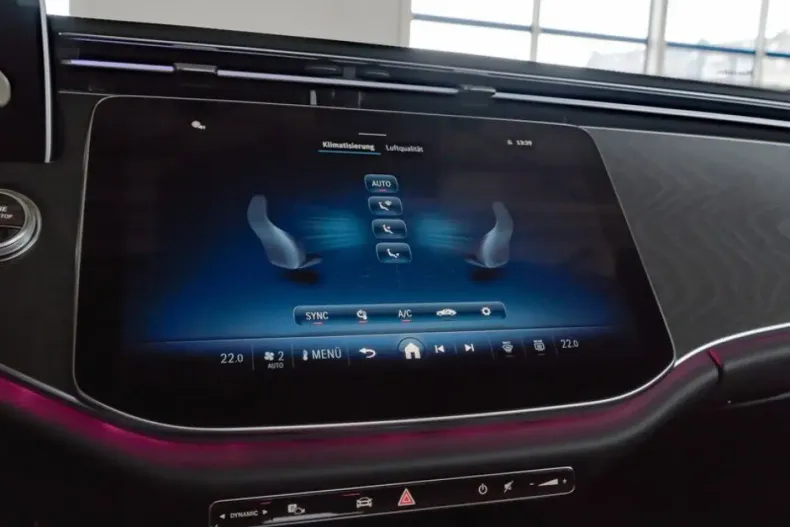 Mercedes-Benz E 200 (Clasa E) din 2025 cu 9.496 km - oferta MER183688 - foto 16