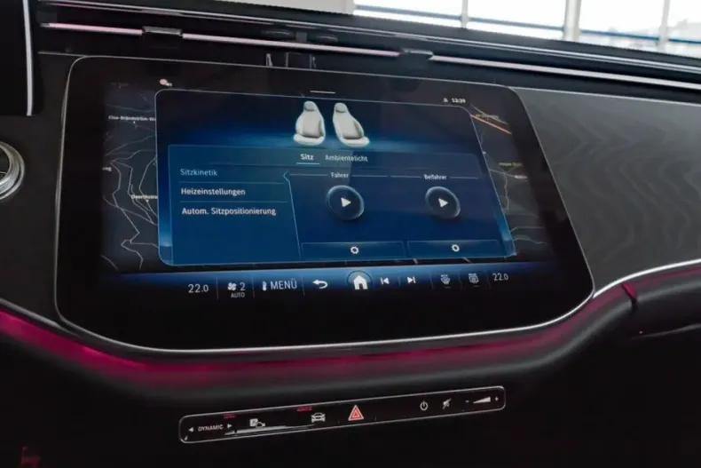 Mercedes-Benz E 200 (Clasa E) din 2025 cu 9.496 km - oferta MER183688 - foto 19