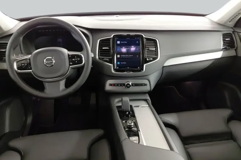 Volvo XC90 din 2024 cu 32.263 km - oferta VOL183689 - foto 11