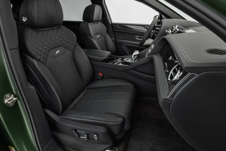 Bentley Bentayga din 2024 cu 5.700 km - oferta BEN183690 - foto 21