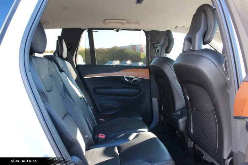 Volvo XC90 din 2021 cu 49.500 km - oferta VOL183692 - foto 10