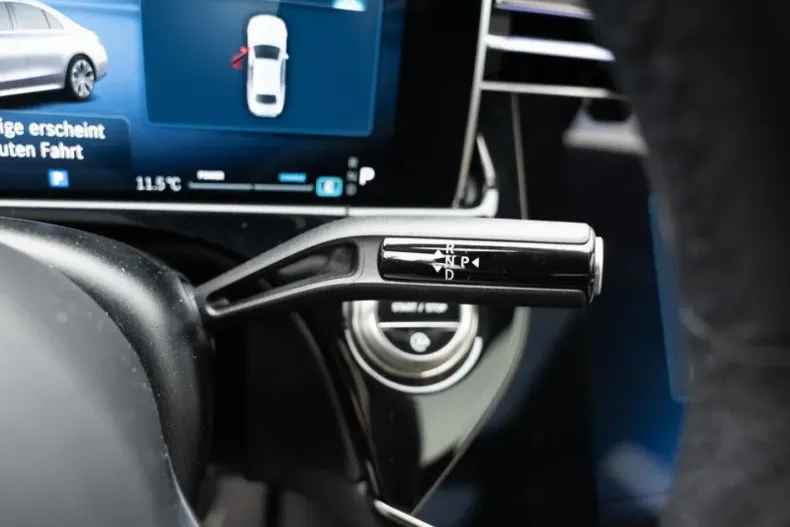 Mercedes-Benz E 200 (Clasa E) din 2025 cu 11.449 km - oferta MER183696 - foto 16