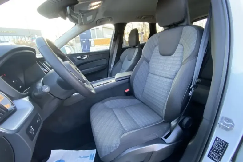 Volvo XC60 din 2021 cu 30.950 km - oferta VOL183697 - foto 6