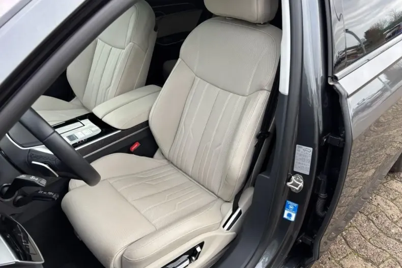 Audi A8 din 2023 cu 48.250 km - oferta AUD183699 - foto 26