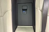 Audi A8 din 2023 cu 48.250 km - oferta AUD183699 - foto 29