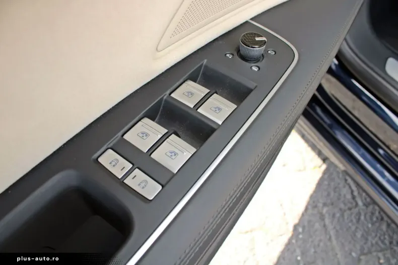 Audi A8 din 2023 cu 39.490 km - oferta AUD183701 - foto 8