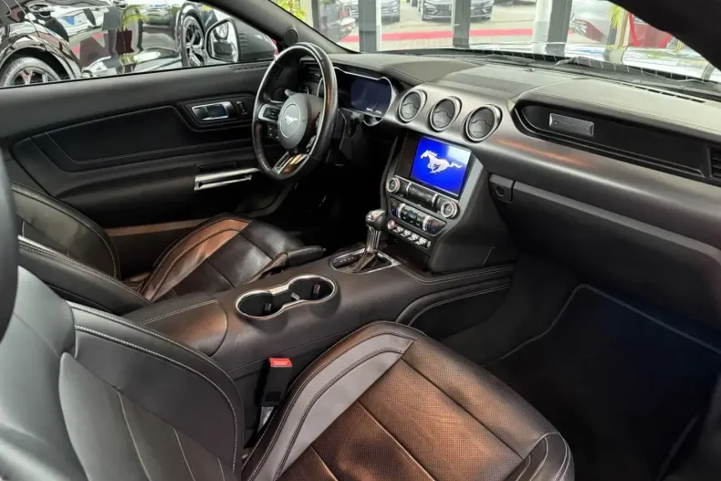 Ford Mustang din 2022 cu 34.100 km - oferta FOR183702 - foto 15