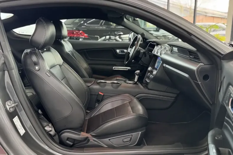 Ford Mustang din 2022 cu 34.100 km - oferta FOR183702 - foto 28