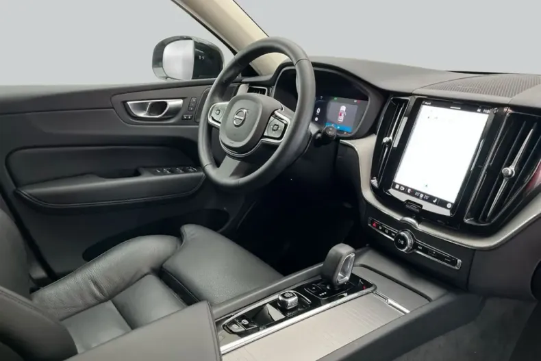 Volvo XC60 din 2024 cu 35.410 km - oferta VOL183703 - foto 16