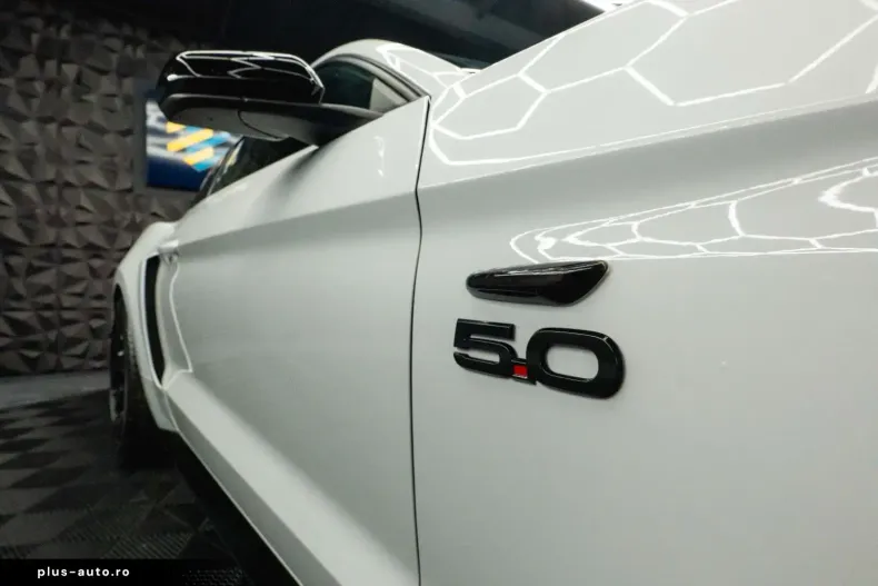 Ford Mustang din 2022 cu 76.385 km - oferta FOR183706 - foto 9