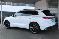 Volkswagen Touareg din 2024 cu 70.800 km - oferta VOL183707 - foto 4