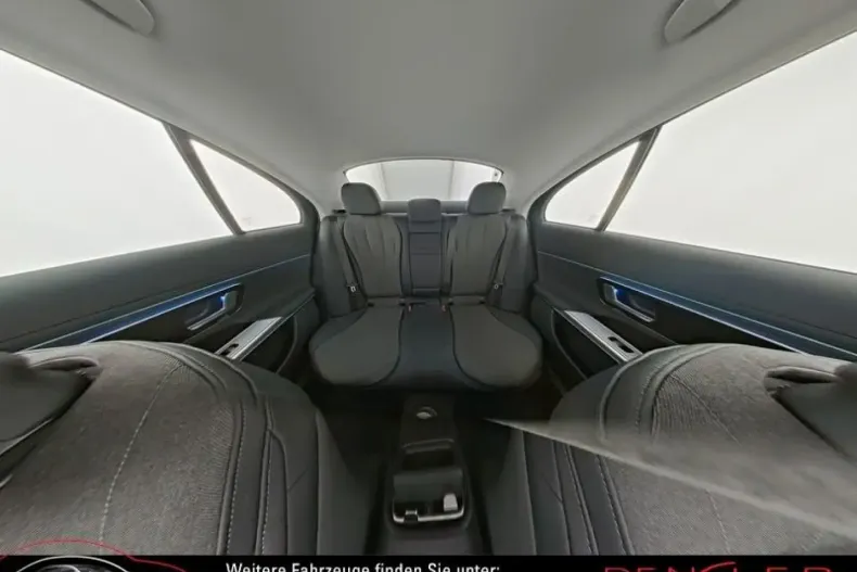 Mercedes-Benz E 200 (Clasa E) din 2024 cu 24.233 km - oferta MER183708 - foto 6