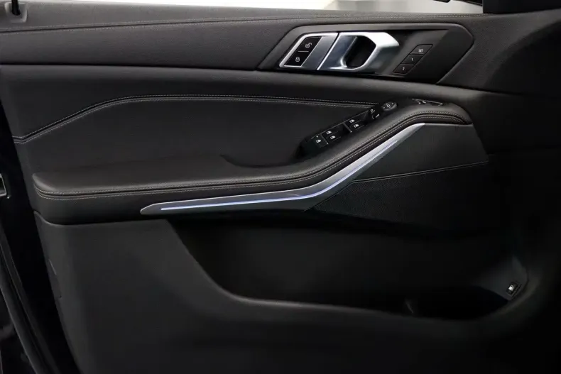 BMW X5 (Seria X) din 2021 cu 55.266 km - oferta BMW183713 - foto 12