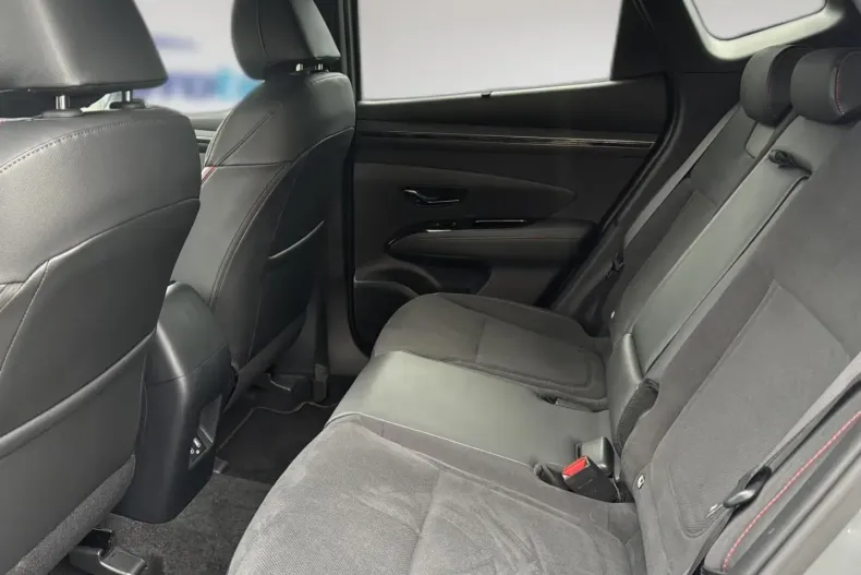 Hyundai TUCSON din 2024 cu 24.214 km - oferta HYU183714 - foto 14