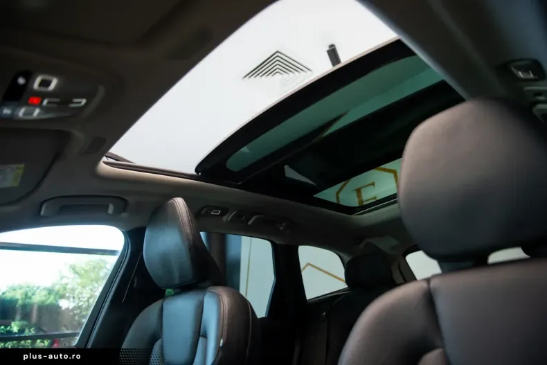 Volvo XC60 din 2021 cu 99.806 km - oferta VOL183718 - foto 13