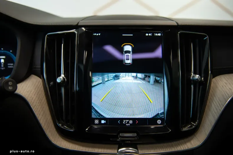 Volvo XC60 din 2021 cu 99.806 km - oferta VOL183718 - foto 22