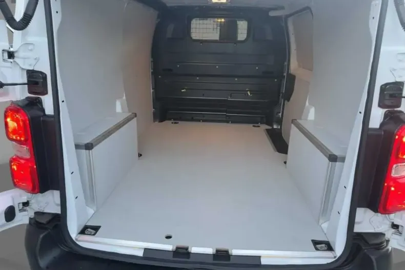 Opel Vivaro din 2024 cu 17.874 km - oferta OPE183719 - foto 7