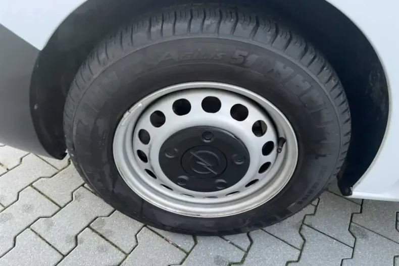 Opel Vivaro din 2024 cu 17.874 km - oferta OPE183719 - foto 13