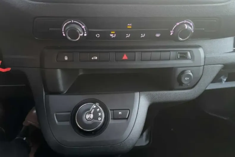 Opel Vivaro din 2024 cu 17.874 km - oferta OPE183719 - foto 16