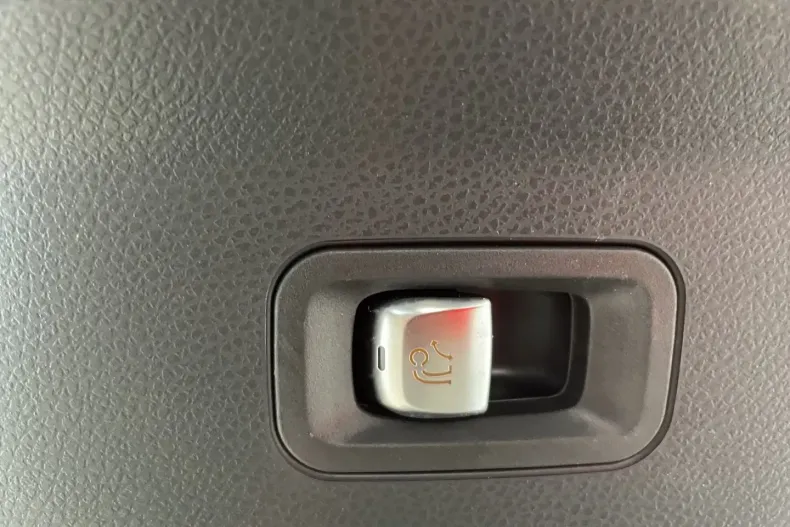 Mercedes-Benz GLC 200 (Clasa GLC) din 2021 cu 92.079 km - oferta MER183721 - foto 9