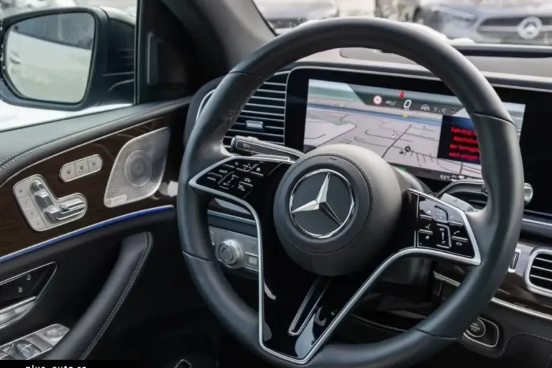 Mercedes-Benz GLE 400 (Clasa GLE) din 2025 cu 18.000 km - oferta MER183722 - foto 13