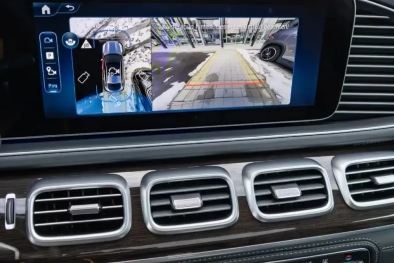 Mercedes-Benz GLE 400 (Clasa GLE) din 2025 cu 18.000 km - oferta MER183722 - foto 20