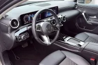 Mercedes-Benz A 180 (Clasa A) din 2024 cu 14.400 km - oferta MER183726 - foto 13