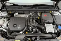 Mercedes-Benz A 180 (Clasa A) din 2024 cu 14.400 km - oferta MER183726 - foto 30