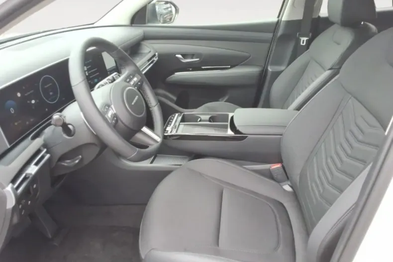 Hyundai TUCSON din 2024 cu 11.852 km - oferta HYU183727 - foto 10