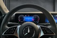 Mercedes-Benz A 180 (Clasa A) din 2024 cu 46.512 km - oferta MER183732 - foto 10