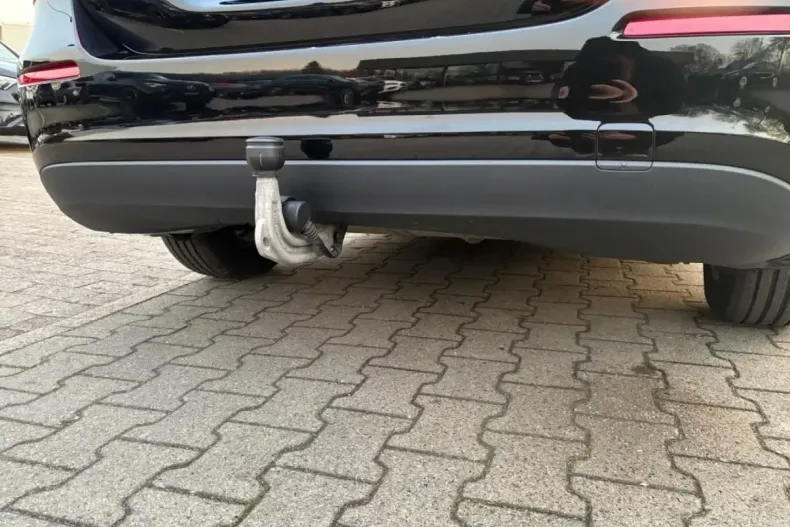 Mercedes-Benz A 180 (Clasa A) din 2024 cu 46.512 km - oferta MER183732 - foto 13