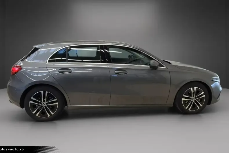 Mercedes-Benz A 180 (Clasa A) din 2024 cu 9.769 km - oferta MER183733 - foto 8