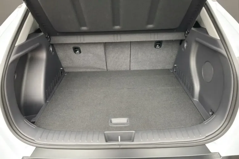 Hyundai KONA din 2024 cu 20.592 km - oferta HYU183734 - foto 14