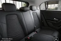 Mercedes-Benz A 180 (Clasa A) din 2024 cu 9.232 km - oferta MER183735 - foto 13