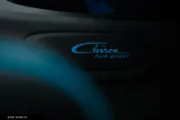 Bugatti Chiron din 2022 cu 2.230 km - oferta BUG183737 - foto 17